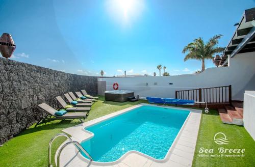 Villa Sea Breeze Callao — 4-Star Luxury Hotel in Playa Blanca, Spain