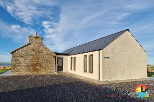Burrian Or00247f Lyermira Or00249f & Kirkquoy Or00248f Harray Orkney — hotel in Orkney