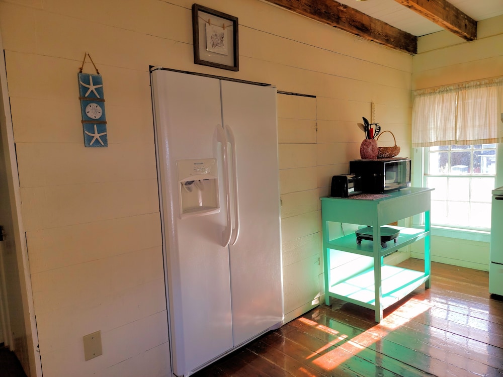 Beaufort Harbour Suites - photo 18