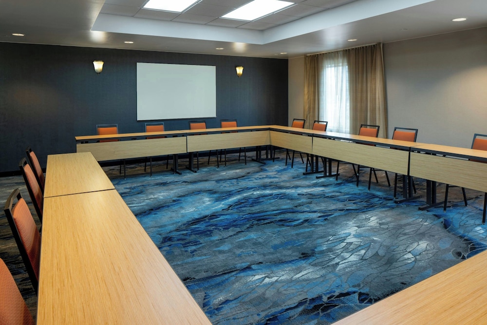 Fairfield Inn by Marriott Jackson Airport Pearl - photo 17