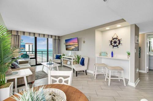 Stunning Penthouse Amazing Oceanview Dogs OK 1902 — 4-Star Luxury Hotel in Myrtle Beach, United States
