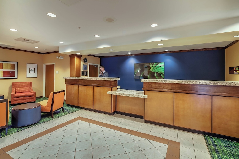 Fairfield Inn & Suites by Marriott Jacksonville Beach - photo 2