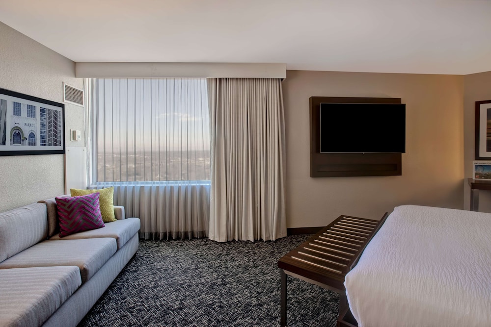 Embassy Suites by Hilton Oklahoma City Northwest - photo 35
