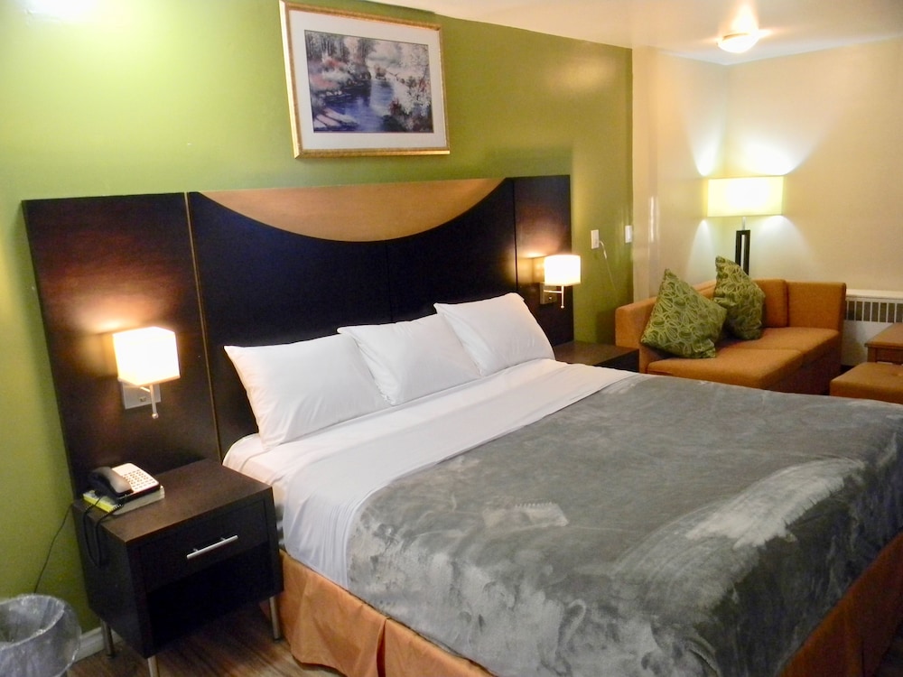 American Plaza Motel in London, Canada