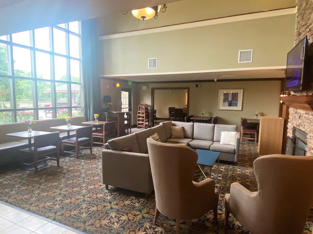 Staybridge Suites Great Falls by IHG - photo 90