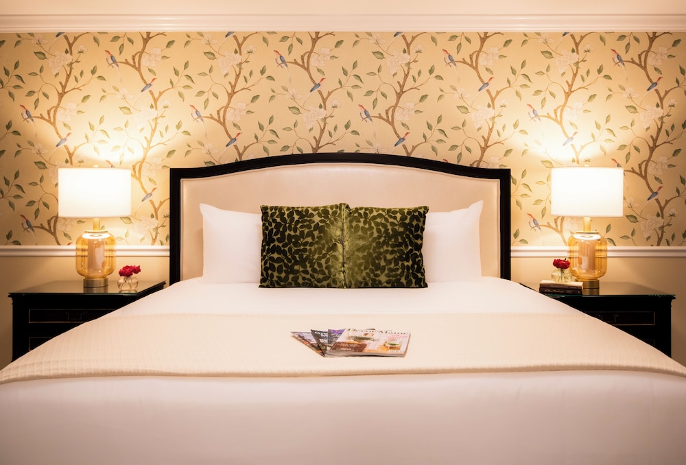The Pathmaker Hotel - photo 12