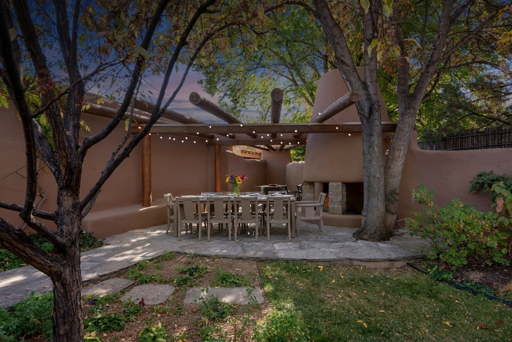 La Joya Spacious and Historic Downtown Jewel - photo 63