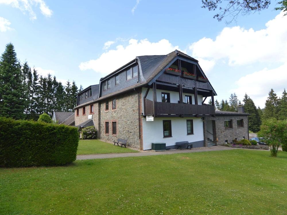 Holiday Home Monschau with Sauna And Terrace — 4-Star Luxury Hotel in Monschau, Germany