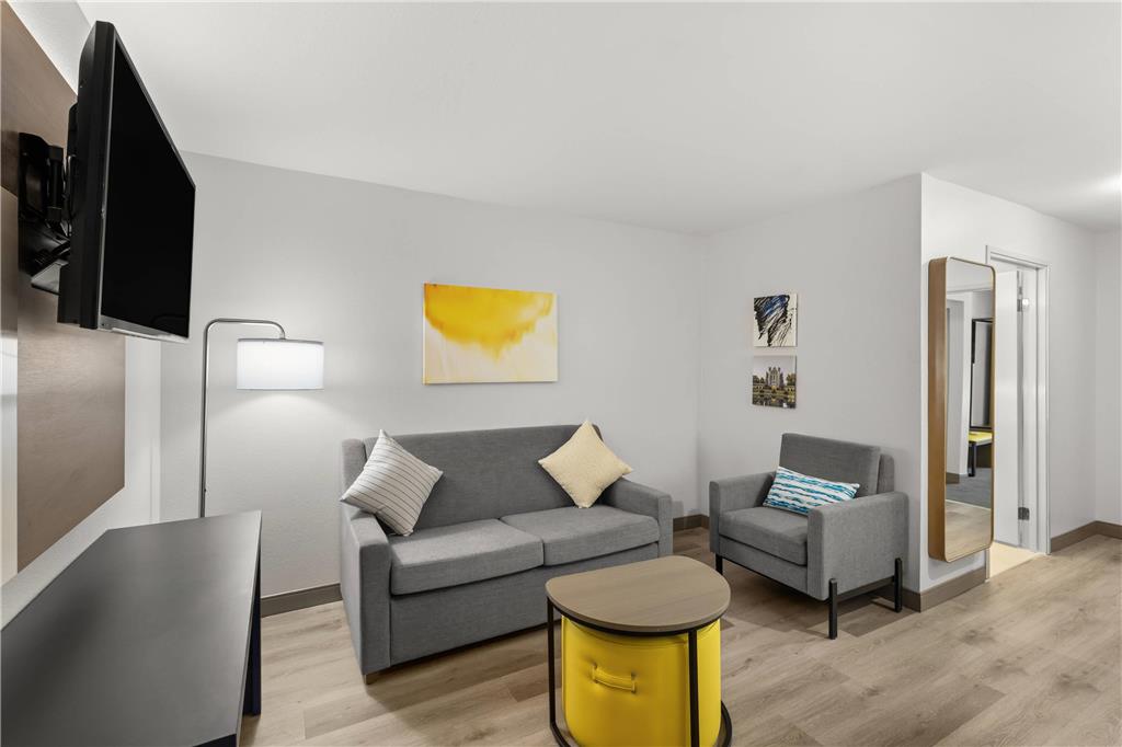 Comfort Inn & Suites Rome South - photo 24