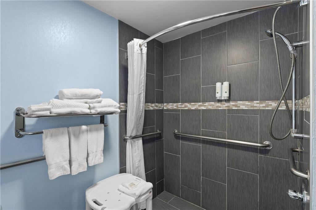 Quality Inn Hixson Chattanooga - photo 21