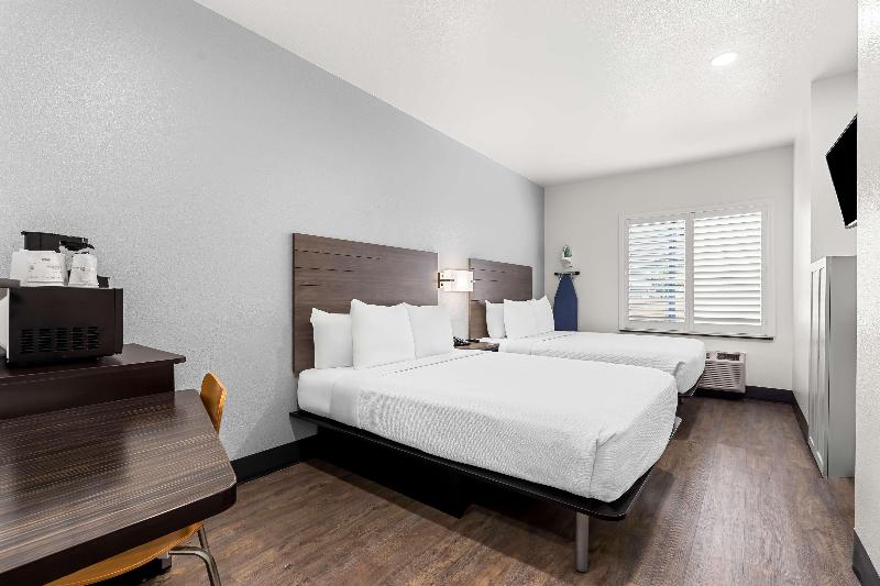 SureStay by Best Western Livingston Merced County - photo 19