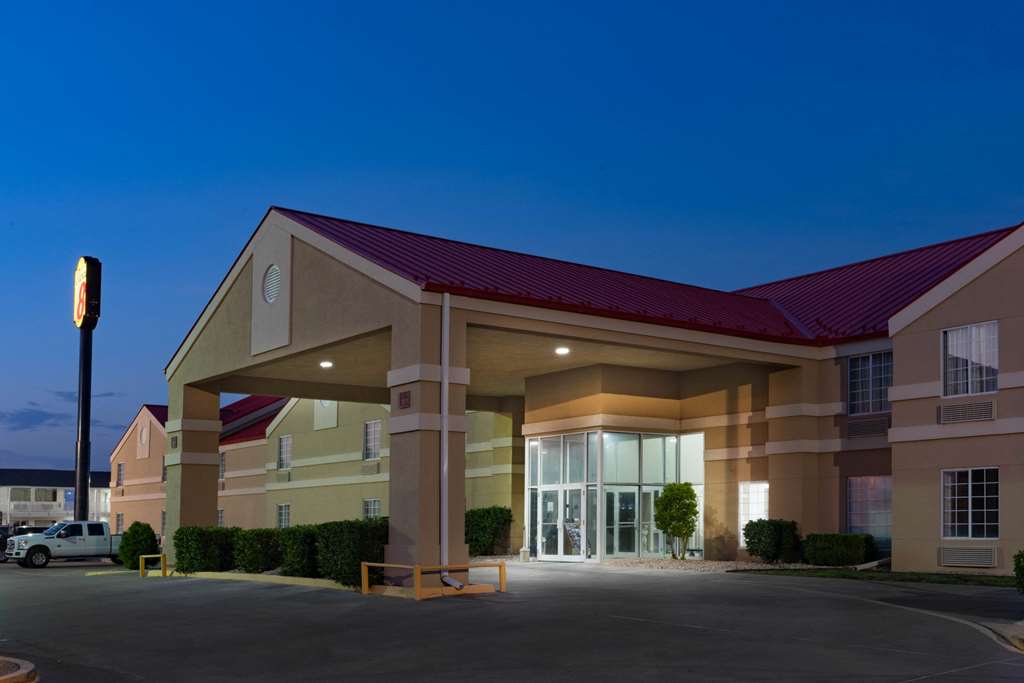Super 8 by Wyndham Amarillo West - photo 3