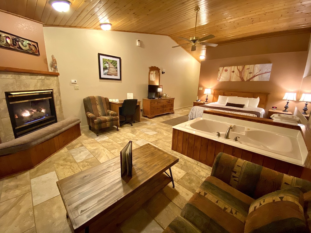 Majestic Mountain Inn - photo 14