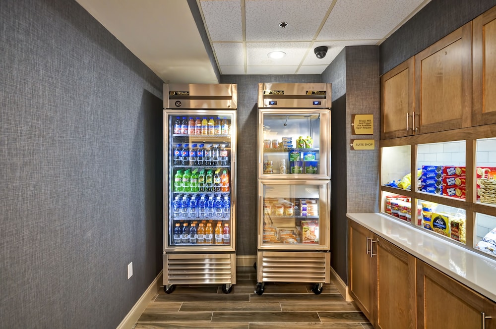 Homewood Suites by Hilton Boston Peabody - photo 26