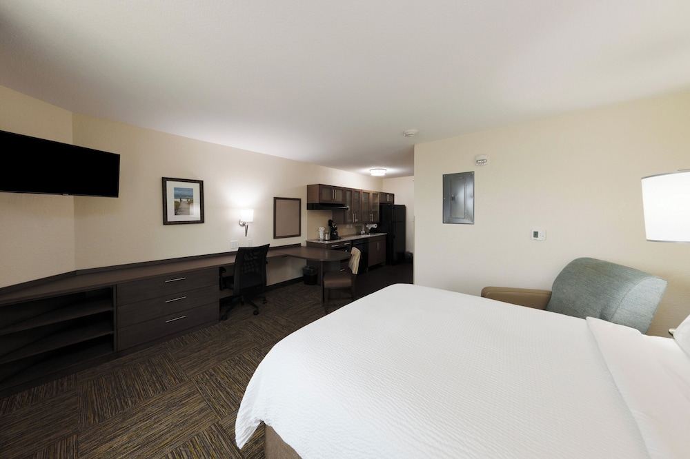 Candlewood Suites Panama City Beach Pier by IHG - photo 28