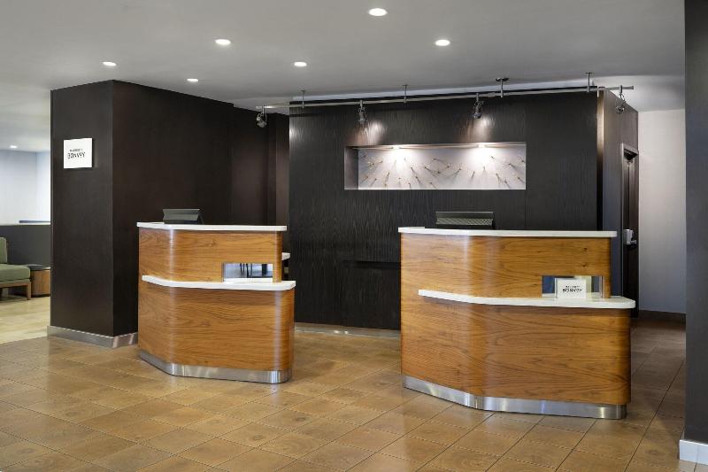 Courtyard by Marriott San Mateo Foster City - photo 32
