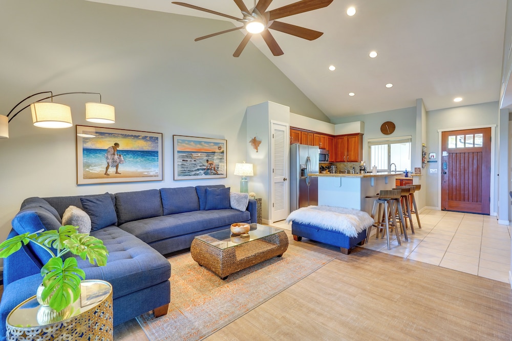Luxe Maunalani Resort Condo w Pool Beach Access — hotel in Waimea