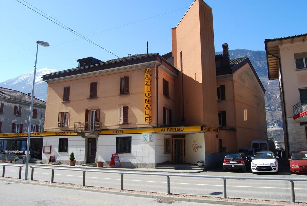 Albergo Nazionale — hotel in Biasca