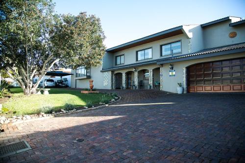 Place Des Amoureux No Loadshedding — 4-Star Luxury Hotel in Plettenberg Bay, South Africa