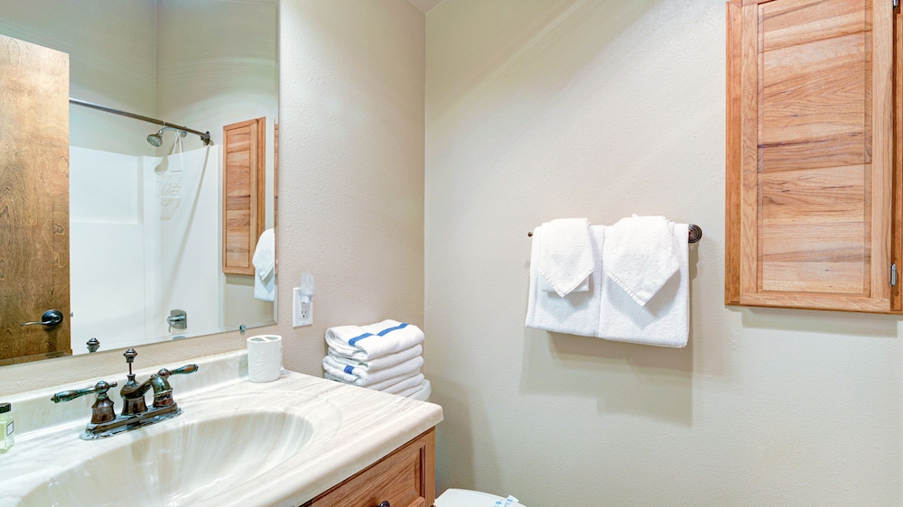 Inn at Otter Crest - photo 98