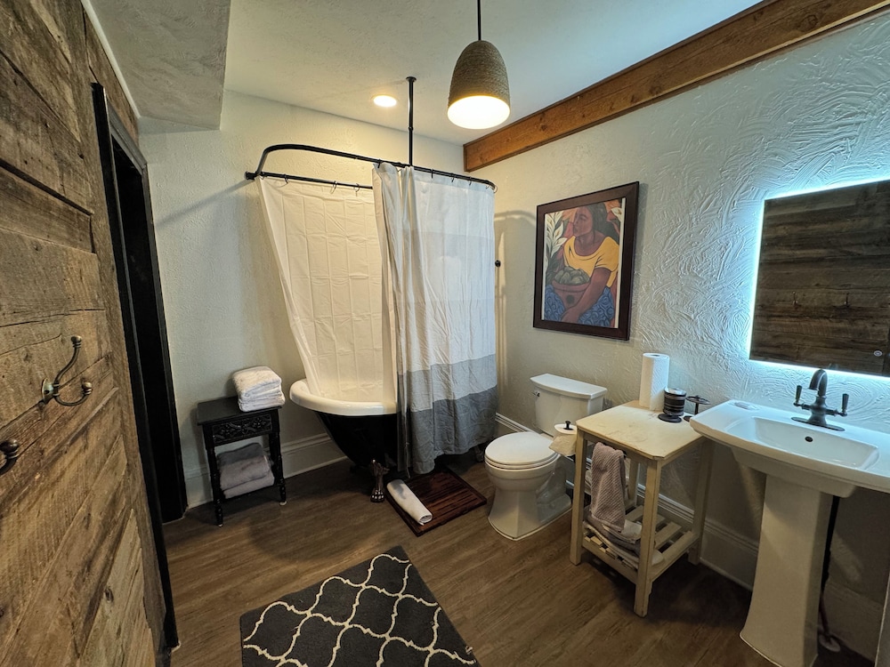 St James Hotel - photo 40