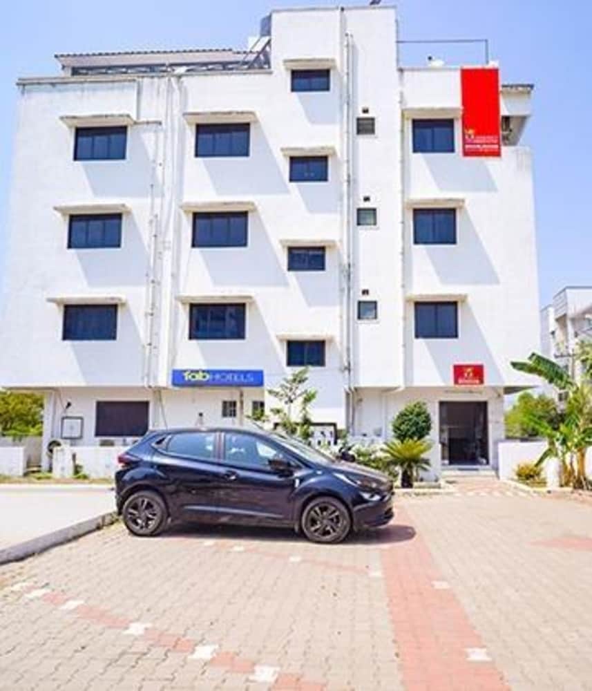 Fabexpress Svs Residency - last minute hotel in Chennai