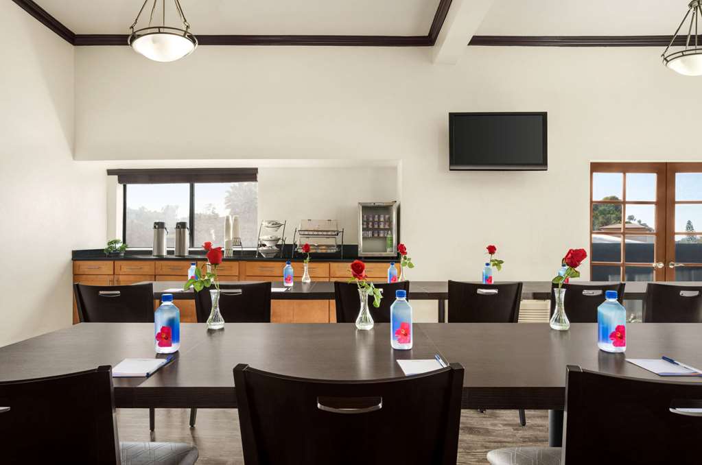 Baymont by Wyndham Monterey Park - photo 26