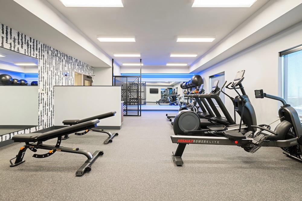Atwell Suites Kansas City Airport by IHG - photo 19