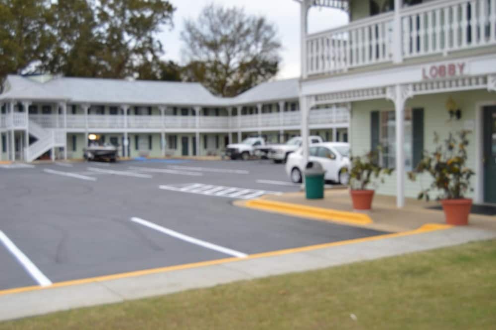 Key West Inn - photo 18