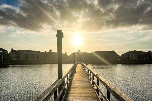 Rockport Getaway #608 — 4-Star Luxury Hotel in Rockport, United States