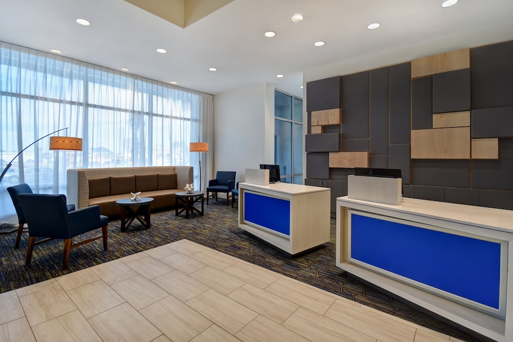 Holiday Inn Express & Suites Galveston Beach by IHG - photo 5