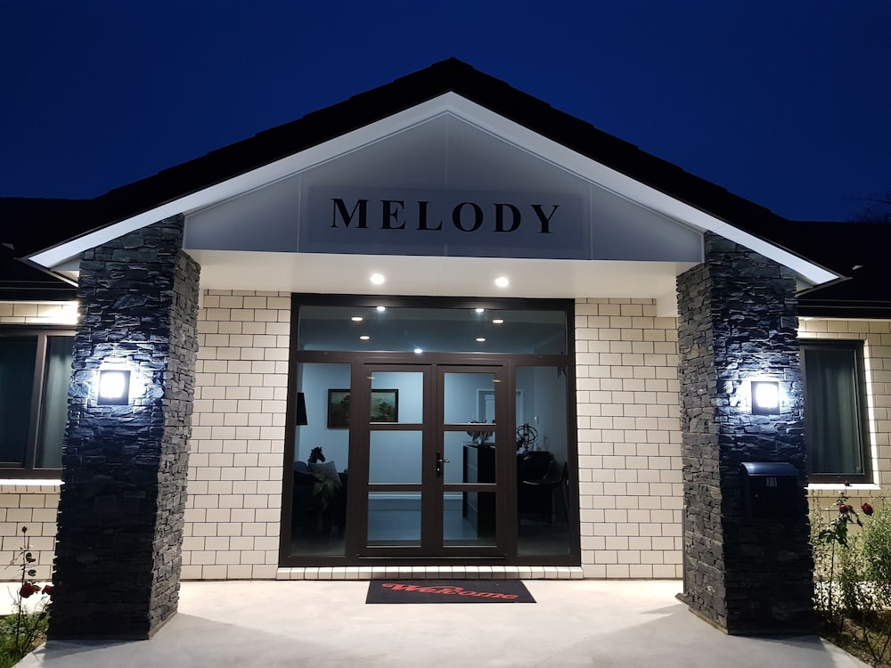 Melody - carbon neutral hotel in Gore