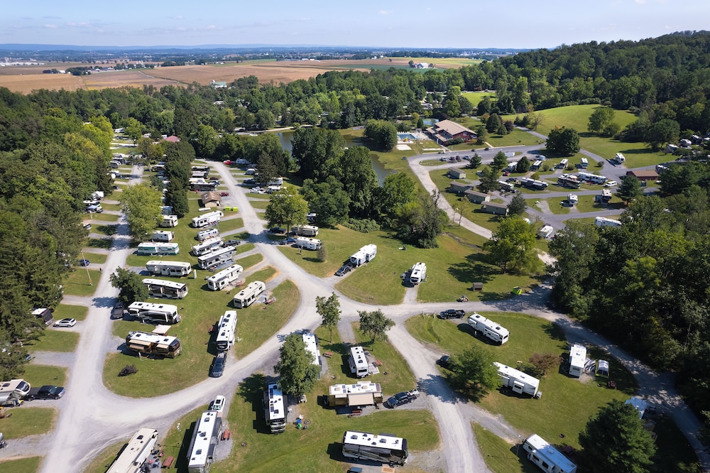 Circle M RV & Camping Resort Caravan Park - photo 41