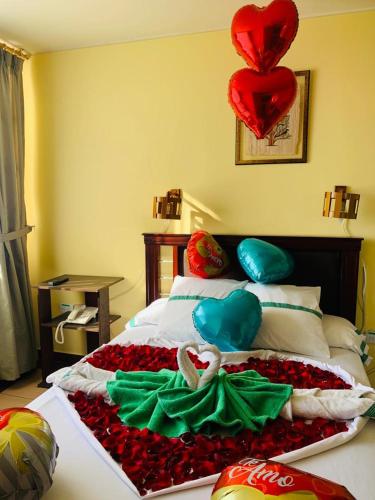 Dos Hemisferios - carbon neutral hotel in Quito