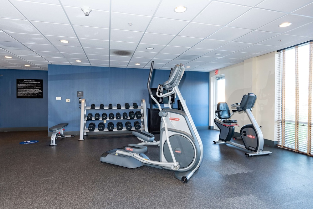 Hampton Inn & Suites Pittsburg CA - photo 68