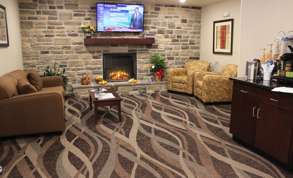 Cobblestone Inn & Suites Lamoni - photo 4