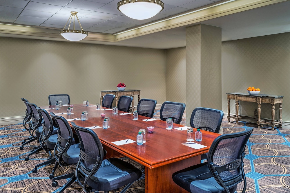 Sheraton North Houston at George Bush Intercontinental - photo 48