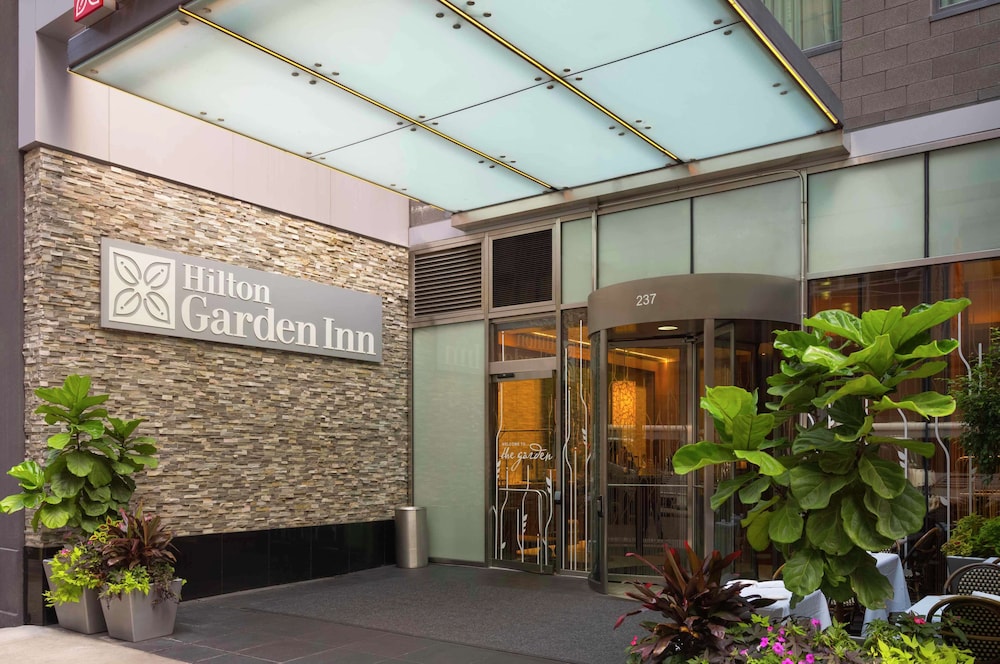 Hilton Garden Inn New York Central Park South Midtown West - featured photo