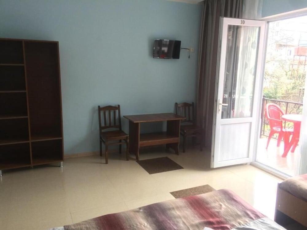 Gio 350 — Kobuleti — photo 5