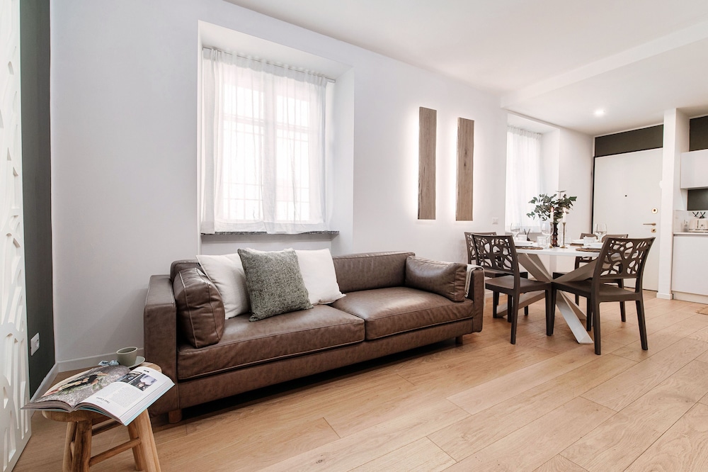 Rafael White Home — 4-Star Luxury Hotel in Como, Italy