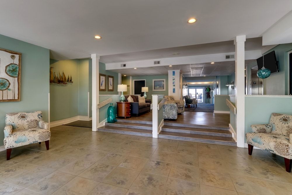 Palm Suites - featured photo
