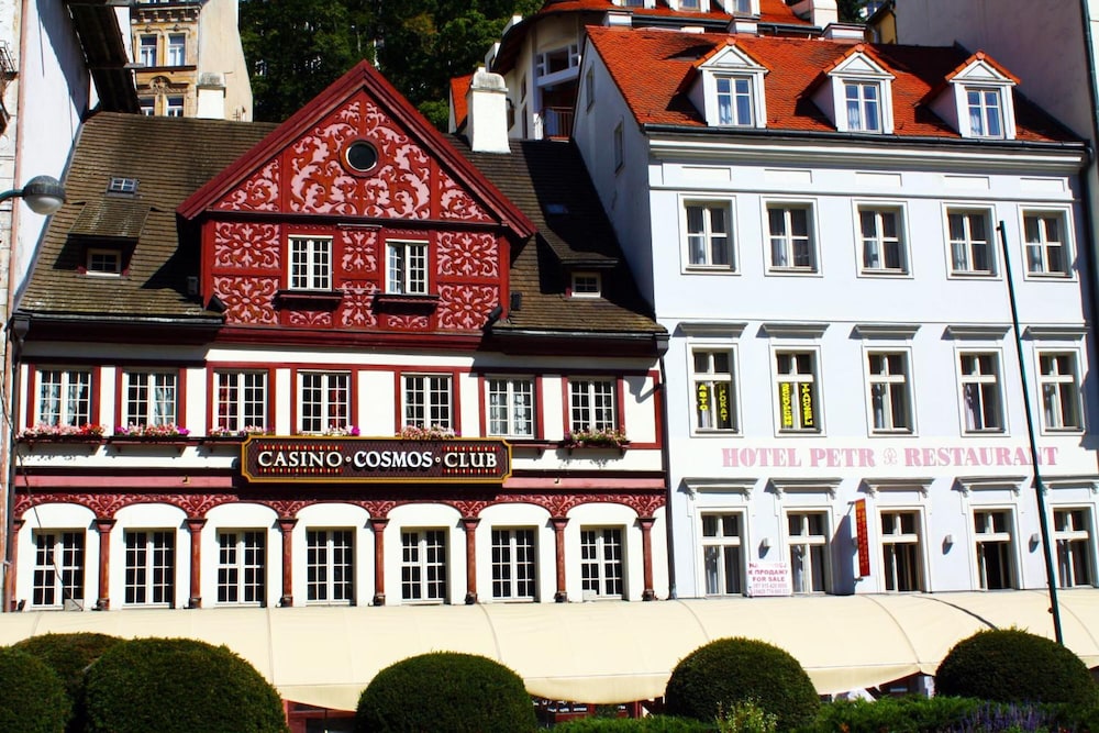 Hotel Petr — hotel in Karlovy Vary