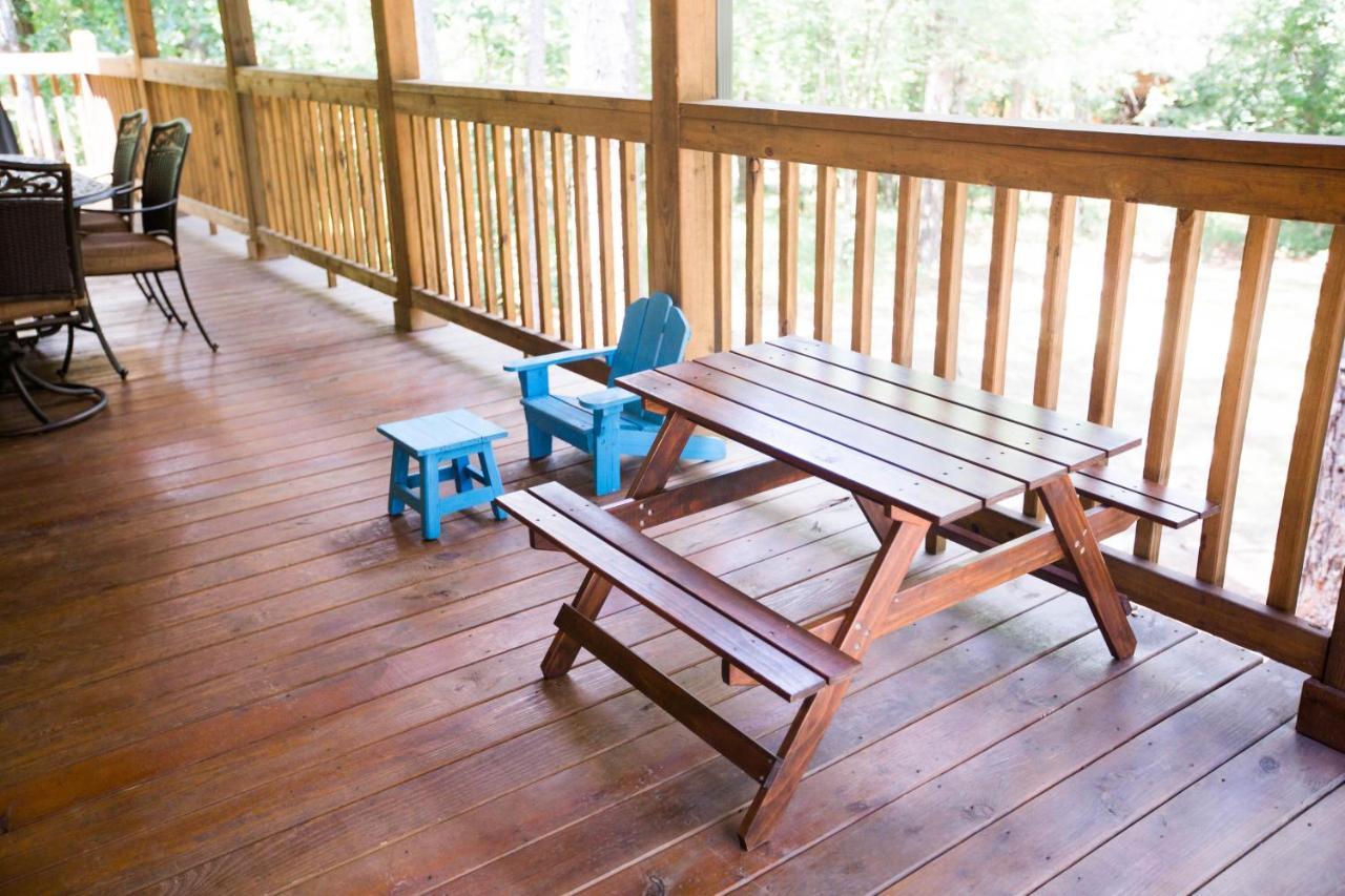 Treasured Times in Broken Bow, United States