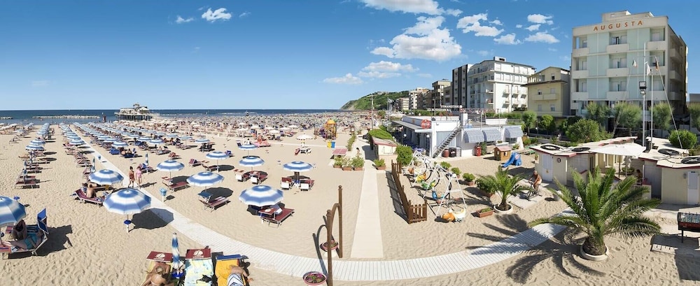 Hotel Augusta - carbon neutral hotel in Gabicce Mare
