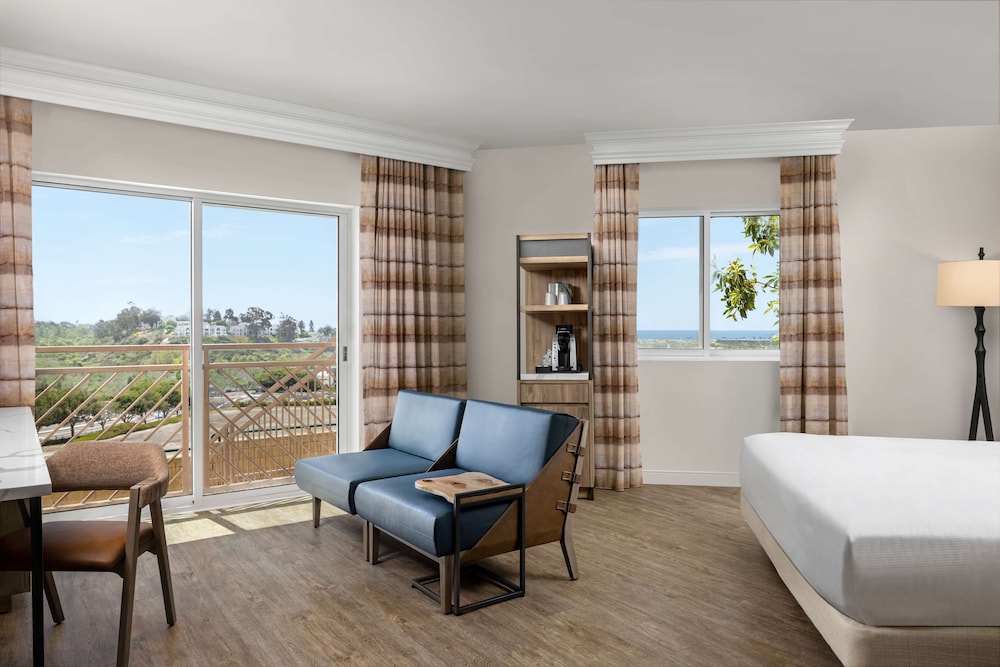 The Cassara Carlsbad Tapestry Collection by Hilton - photo 19