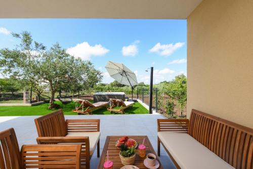 Luxury apartment Laly — 4-Star Luxury Hotel in Policnik, Croatia