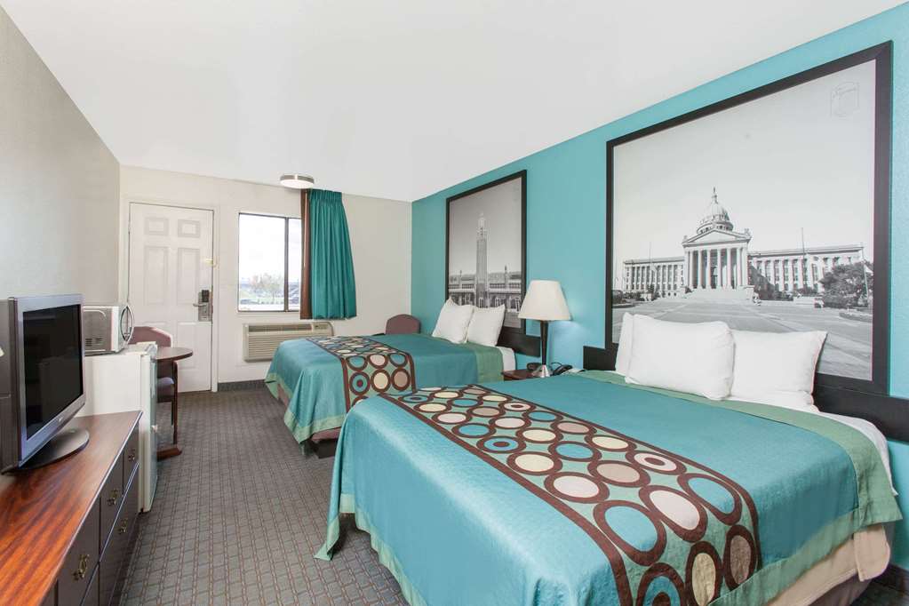 Super 8 by Wyndham Sallisaw - photo 13