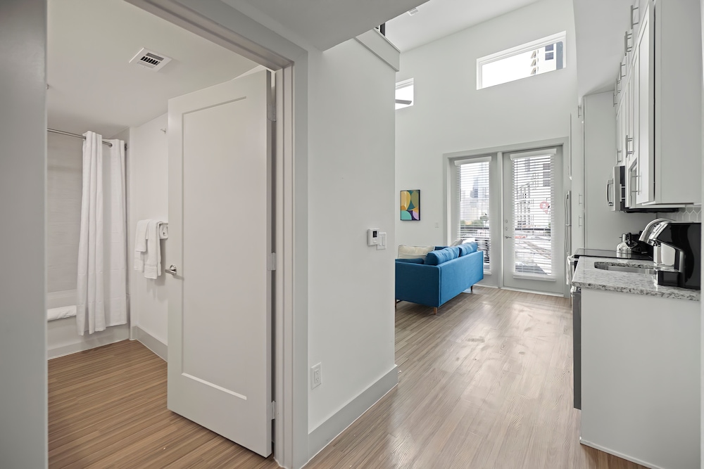 Placemakr Downtown Austin - photo 125