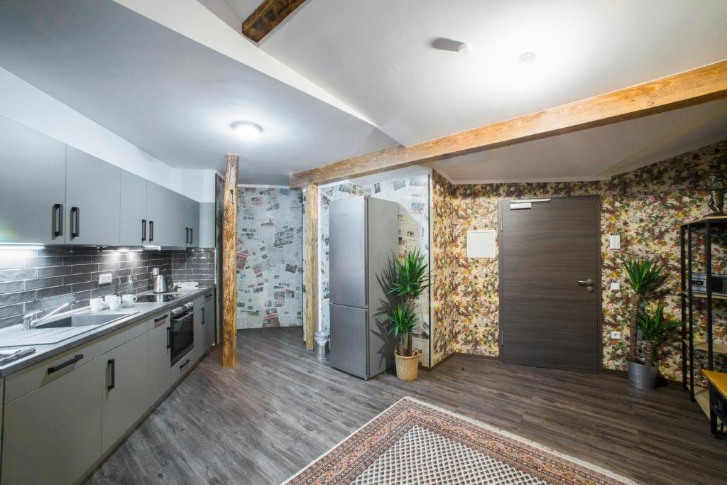 KobyApartments Herford City barrierefrei mit Küche WLAN und kostenlosem Parkplatz — 4-Star Luxury Hotel in Herford, Germany