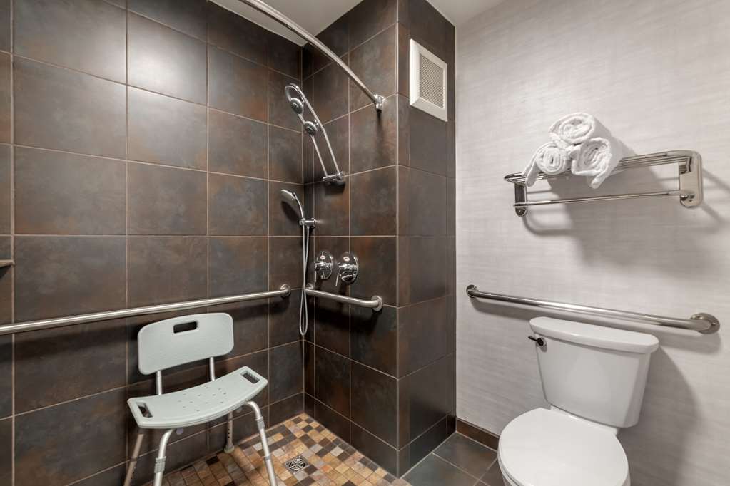 Best Western Plus Superior Inn - photo 23